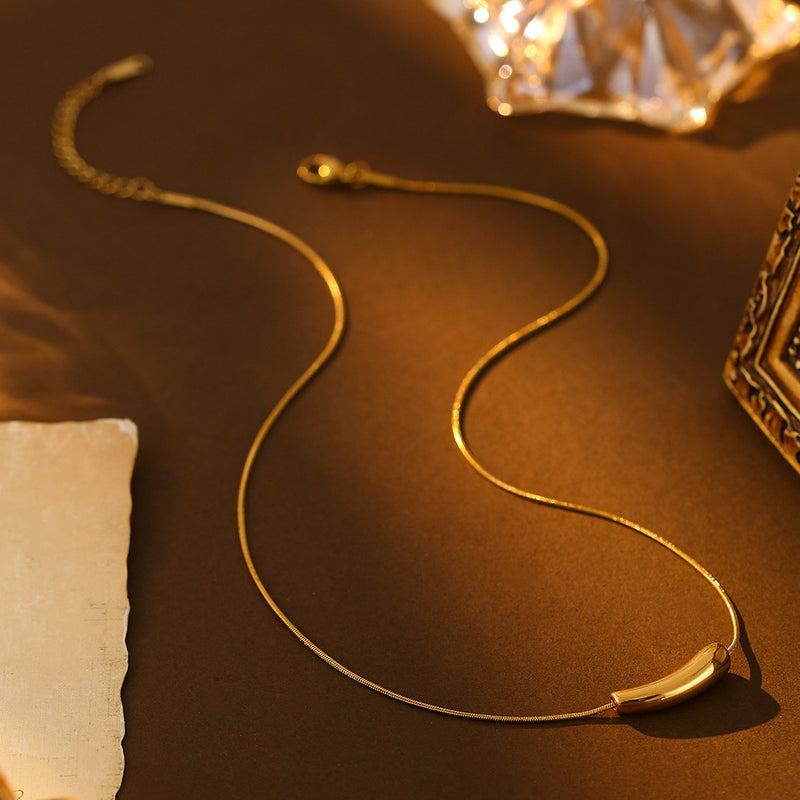 Minimal Bar Pendant Necklace - image 3