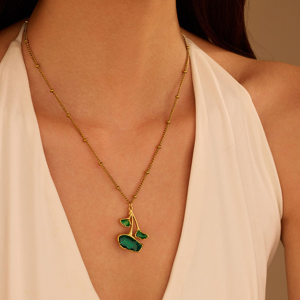 Sculpted Leaf Pendant Necklace - image 1