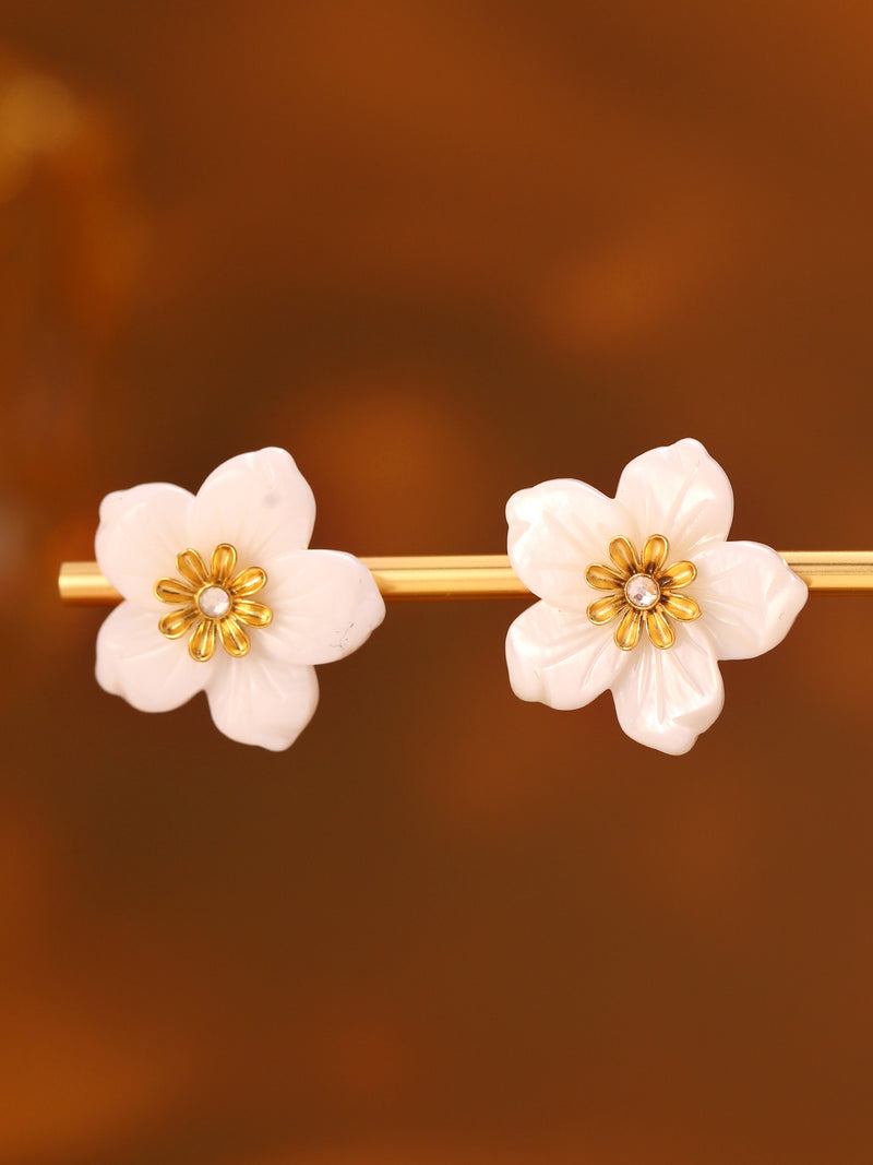 White Flower Drop Earrings - image 5
