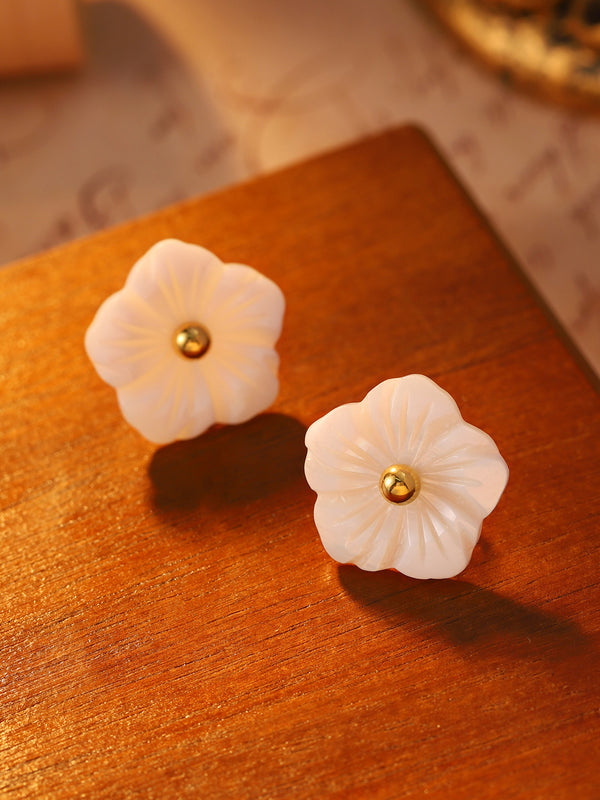 White Flower Stud Earrings - image 2
