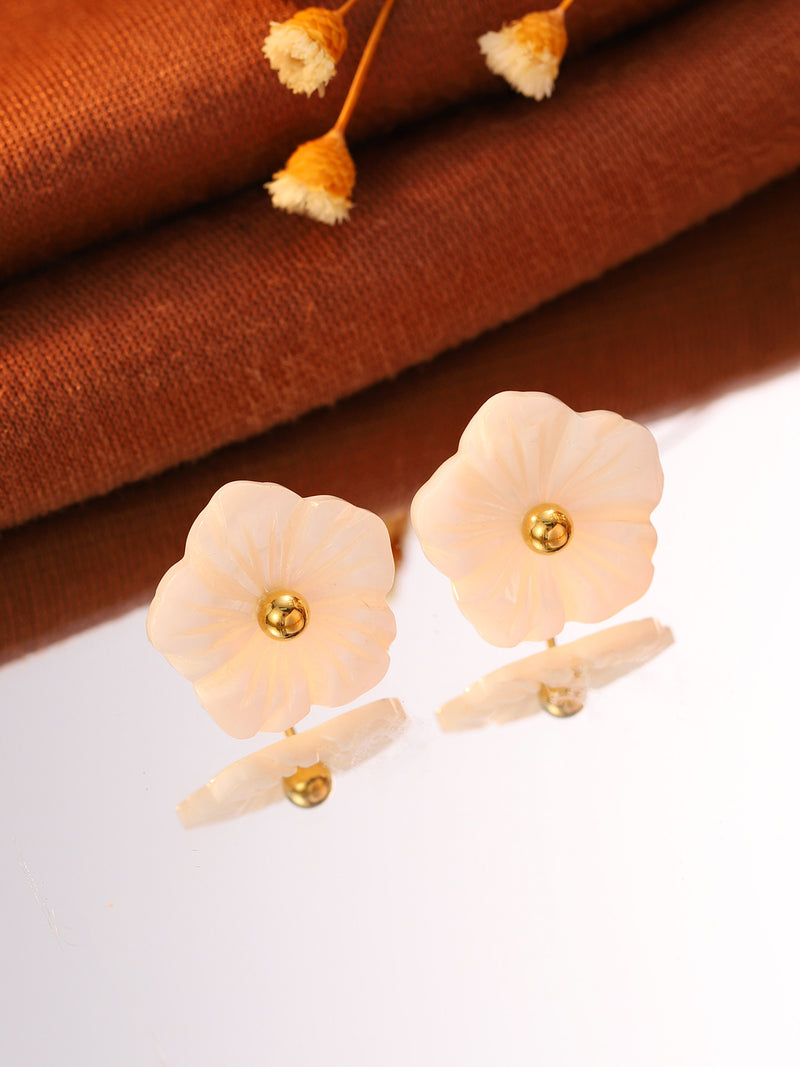 White Flower Stud Earrings - image 3