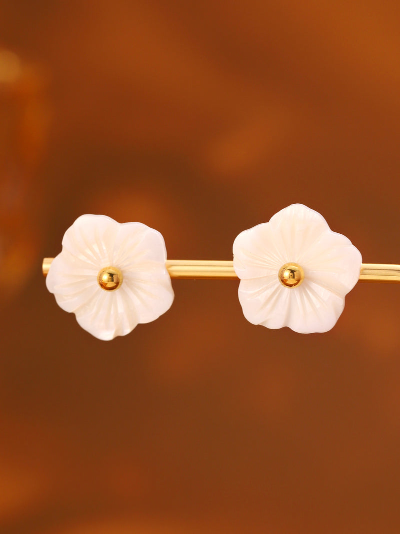 White Flower Stud Earrings - image 4