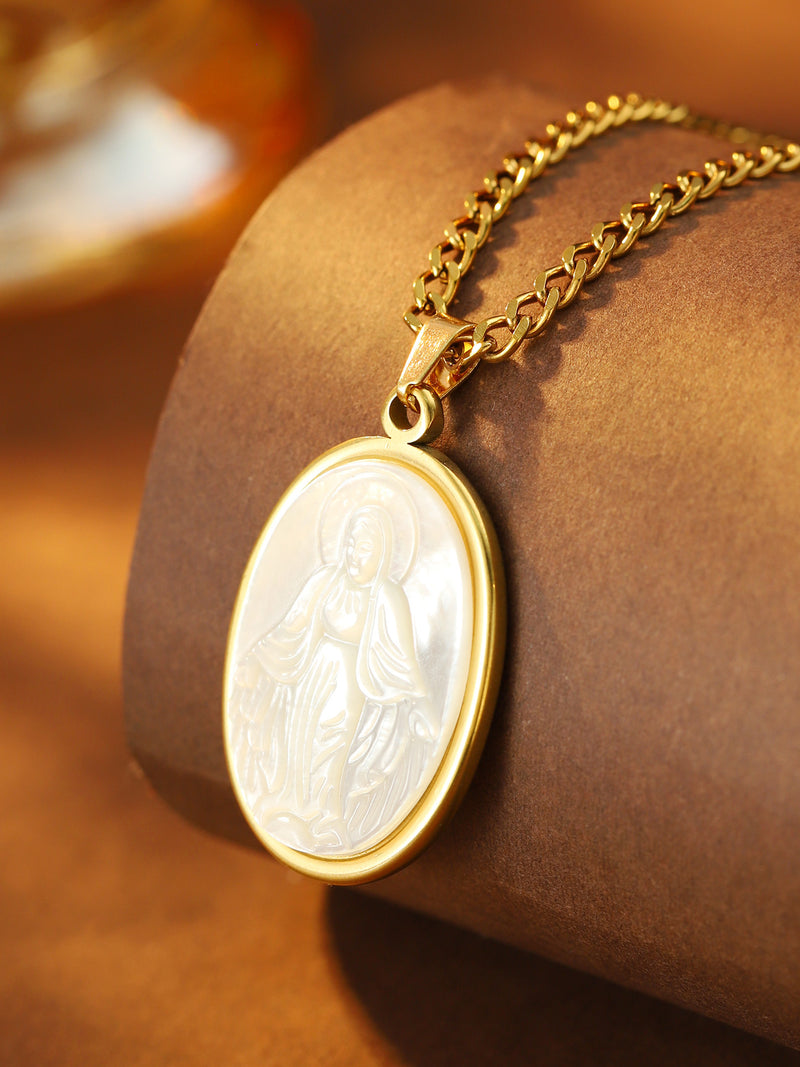 Oval Cameo Medallion Necklace - image 6
